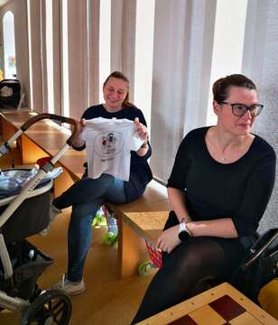 Mesečna srečanja podporne skupine v sklopu programa Dojenju prijazno mesto Ravne na Koroškem (16)